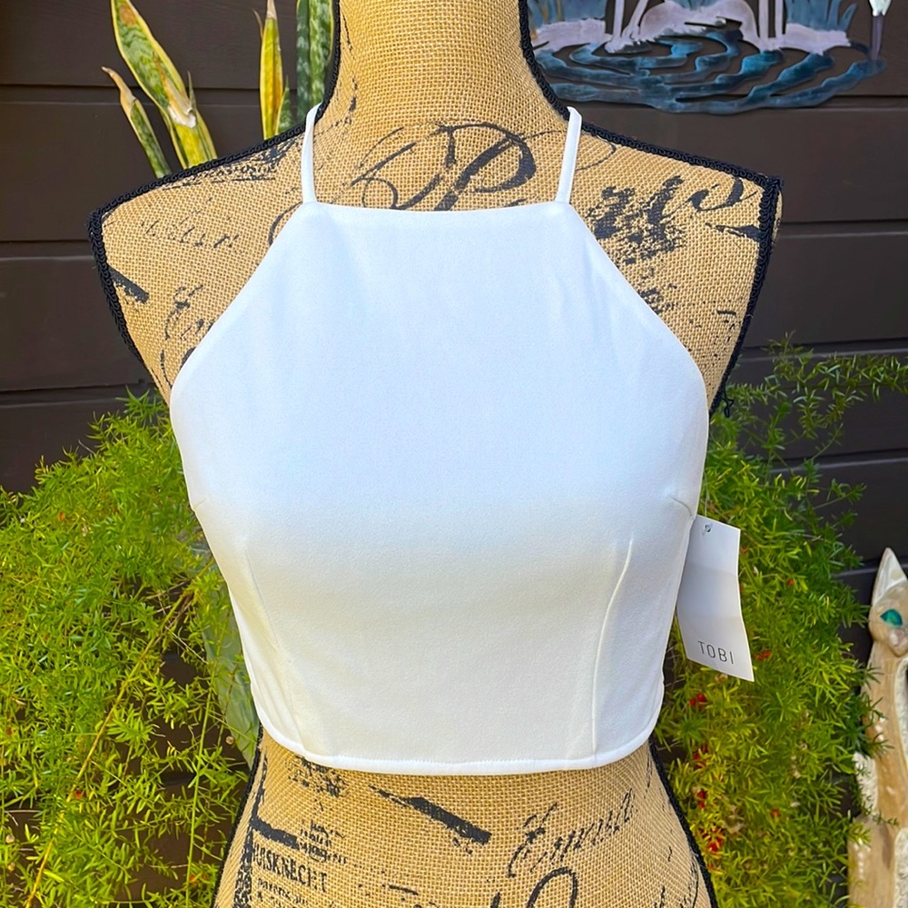 TOBI Halter - Picture 2 of 11
